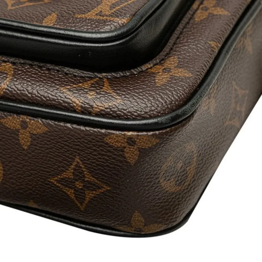 Louis Vuitton height width